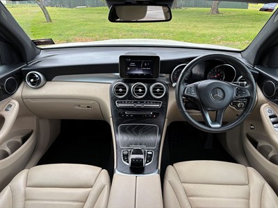 2018 Mercedes-Benz GLC 250 - Thumbnail