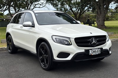 2018 Mercedes-Benz GLC 250 - Thumbnail