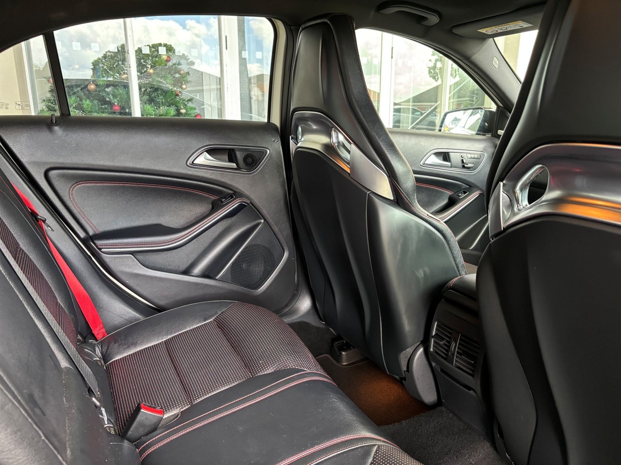 2014 Mercedes-Benz A 45