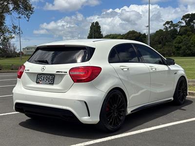 2014 Mercedes-Benz A 45 - Thumbnail