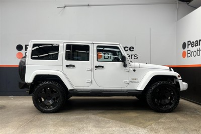 2015 Jeep Wrangler - Thumbnail