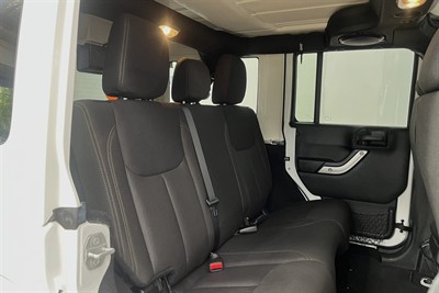 2015 Jeep Wrangler - Thumbnail