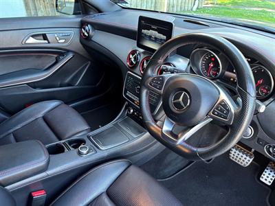 2017 Mercedes-Benz CLA 250 - Thumbnail