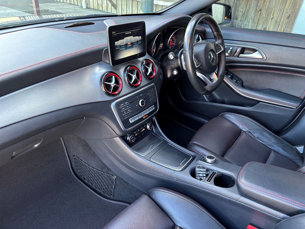 2017 Mercedes-Benz CLA 250