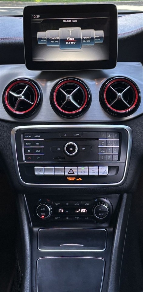 2017 Mercedes-Benz CLA 250