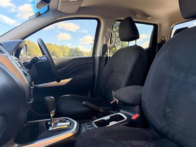 2021 Nissan Navara - Thumbnail