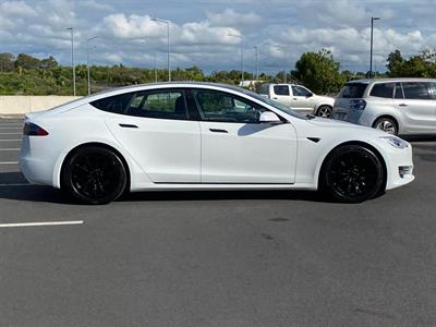 2018 Tesla Model S - Thumbnail