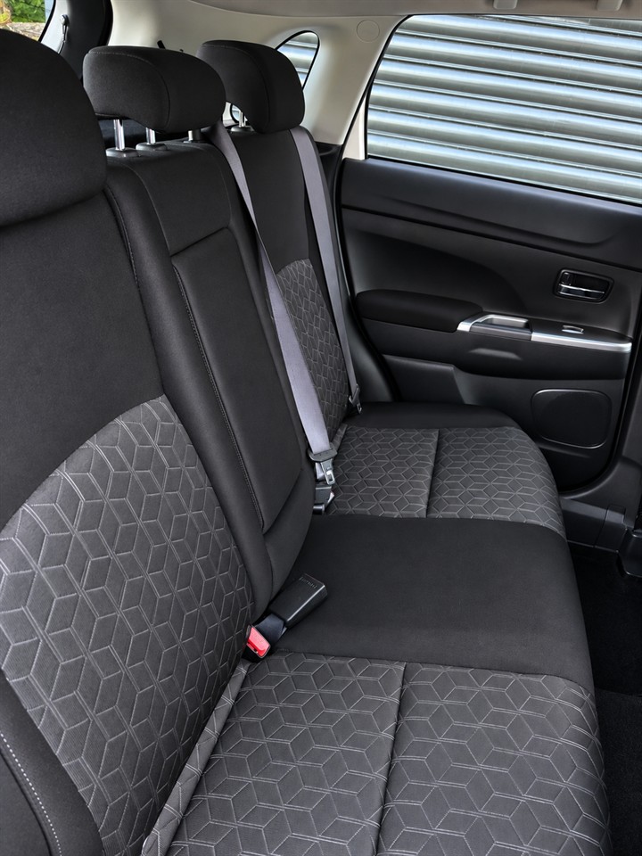 2022 Mitsubishi ASX