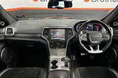 2015 Jeep Grand Cherokee - Thumbnail