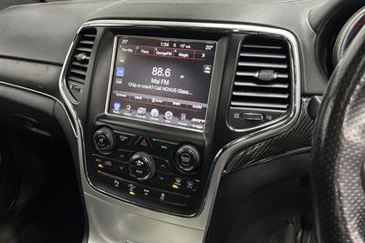 2015 Jeep Grand Cherokee - Thumbnail