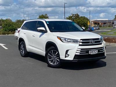 2017 Toyota Highlander - Image Coming Soon