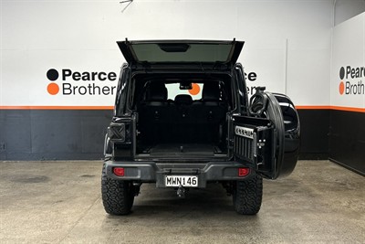 2020 Jeep Wrangler - Thumbnail