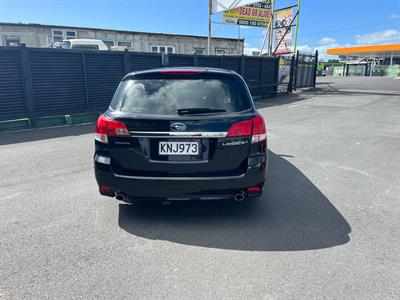 2009 Subaru Legacy - Thumbnail