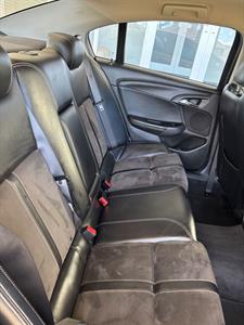 2013 Holden Commodore - Thumbnail