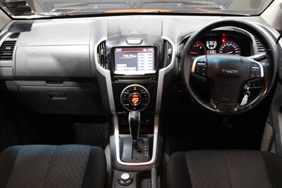 2017 Isuzu D-Max - Thumbnail