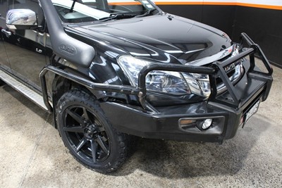 2017 Isuzu D-Max - Thumbnail