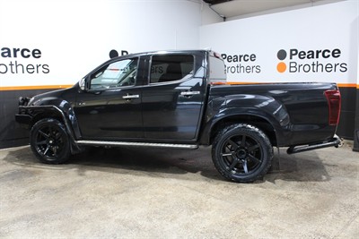2017 Isuzu D-Max - Thumbnail
