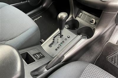 2013 Toyota RAV4 - Thumbnail