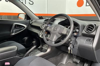 2013 Toyota RAV4 - Thumbnail