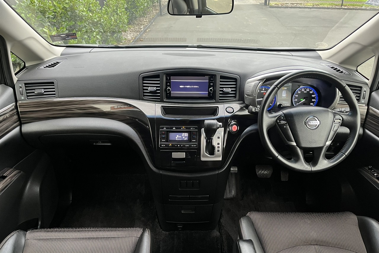 2018 Nissan Elgrand