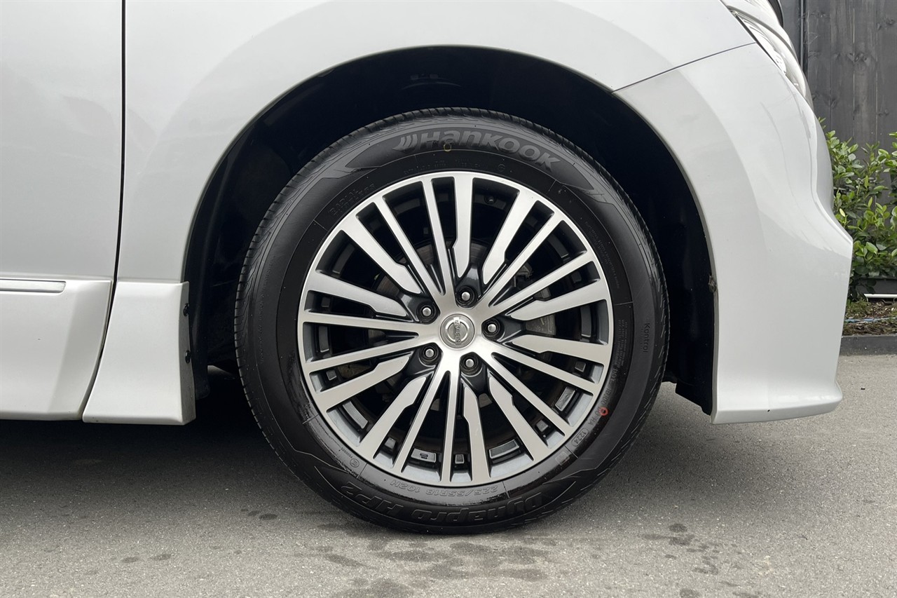 2018 Nissan Elgrand
