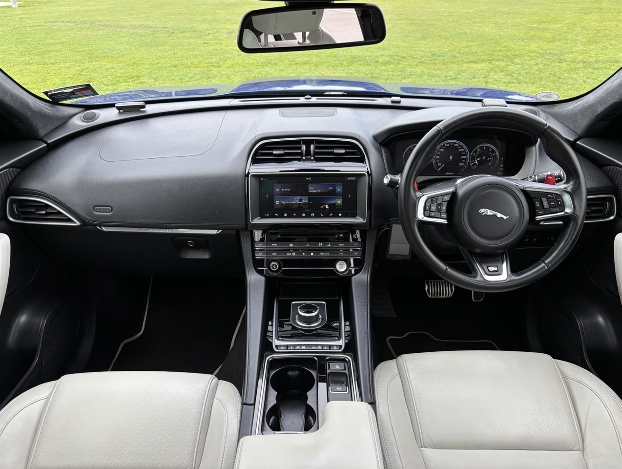 2016 Jaguar F-Pace