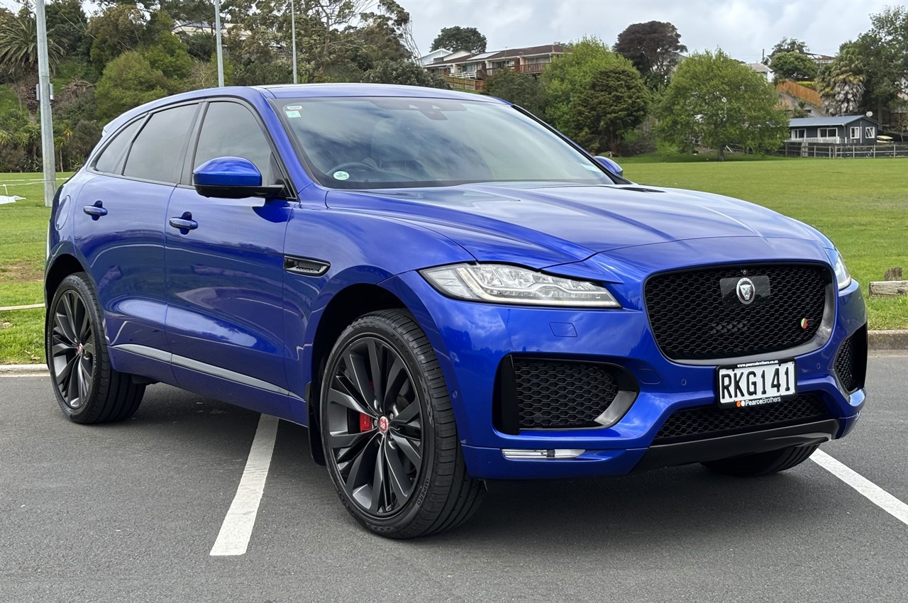 2016 Jaguar F-Pace
