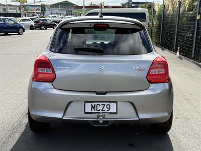 2019 Suzuki Swift - Thumbnail
