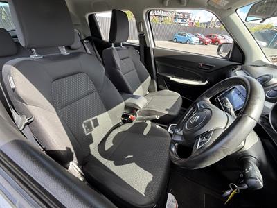 2019 Suzuki Swift - Thumbnail