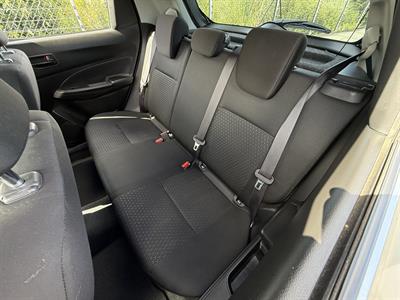 2019 Suzuki Swift - Thumbnail