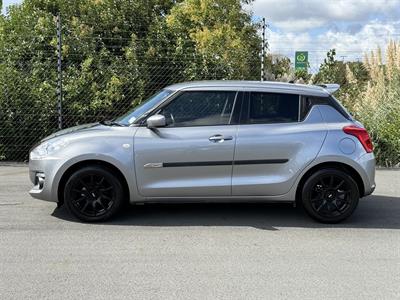 2019 Suzuki Swift - Thumbnail