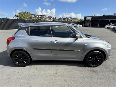 2019 Suzuki Swift - Thumbnail