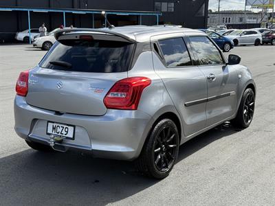 2019 Suzuki Swift - Thumbnail