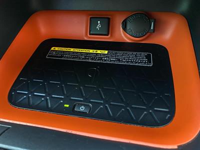 2019 Toyota RAV4 - Thumbnail