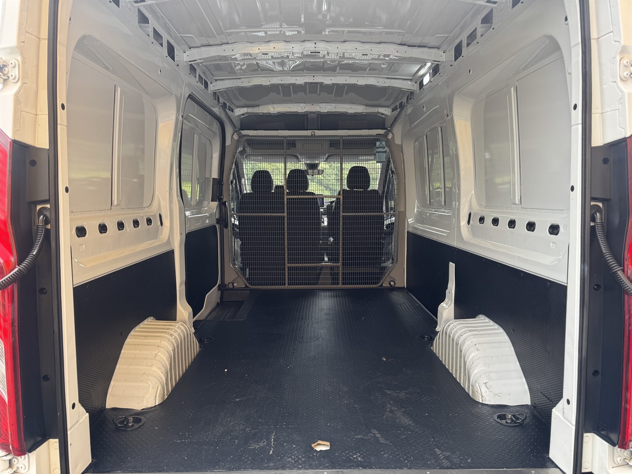 2022 LDV Deliver 9