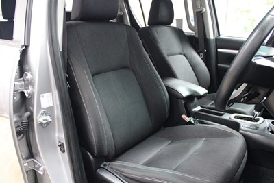 2020 Toyota Hilux - Thumbnail