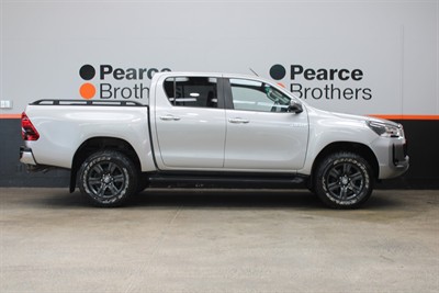 2020 Toyota Hilux - Thumbnail