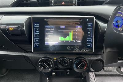 2019 Toyota Hilux - Thumbnail