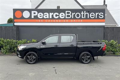 2019 Toyota Hilux - Thumbnail