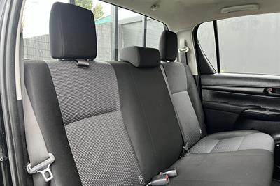2019 Toyota Hilux - Thumbnail