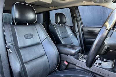 2011 Jeep Grand Cherokee - Thumbnail