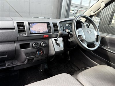 2018 Toyota Hiace - Thumbnail