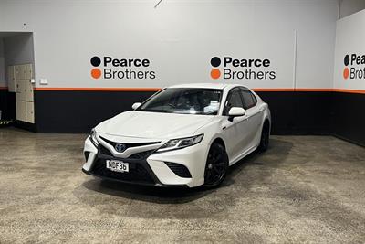 2020 Toyota Camry - Thumbnail
