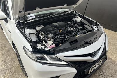 2020 Toyota Camry - Thumbnail