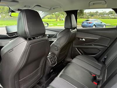 2021 Peugeot 3008 - Thumbnail