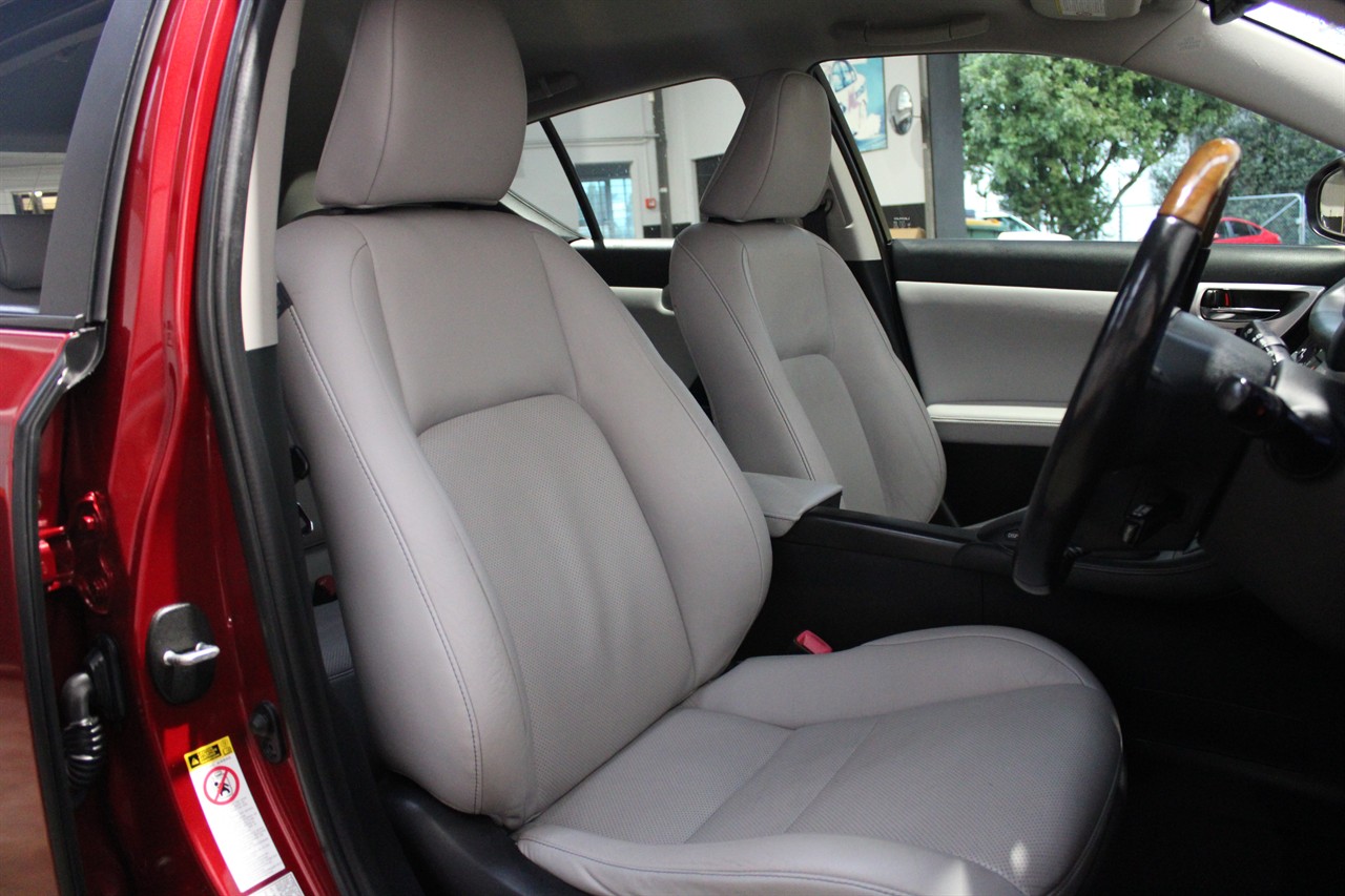 2011 Lexus CT 200h