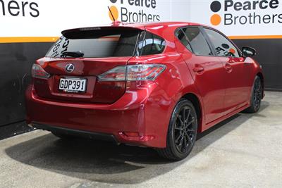 2011 Lexus CT 200h - Thumbnail