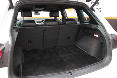 2017 Volkswagen TIGUAN - Thumbnail