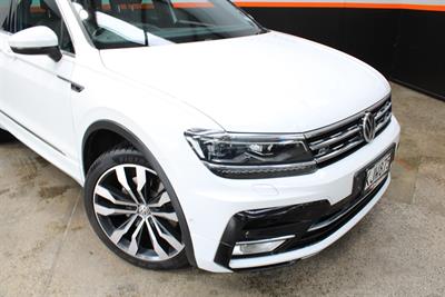 2017 Volkswagen TIGUAN - Thumbnail