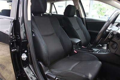 2012 Mazda Axela - Thumbnail